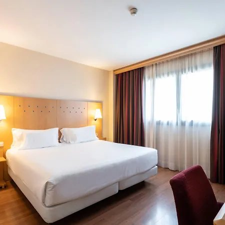 Catalonia La Maquinista Szálloda 4*