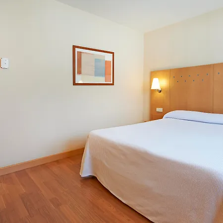 Szálloda Catalonia La Maquinista 4*