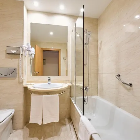 Hotell Catalonia La Maquinista